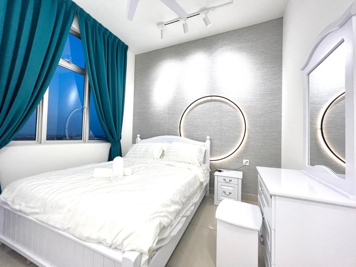 Sks Habitat 2Br By Luxecocoo Ck Johor Bahru Larkinアパートメント エクステリア 写真